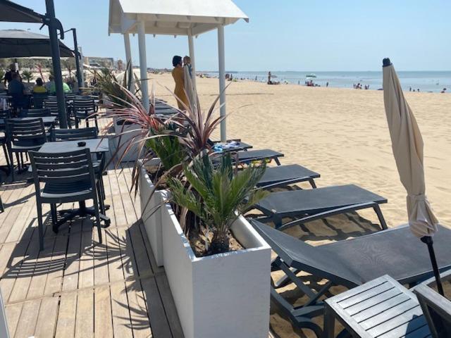 Acadie Saint Victor - Hotel Restaurant - Face Mer - Chatelaillon Plage Kültér fotó