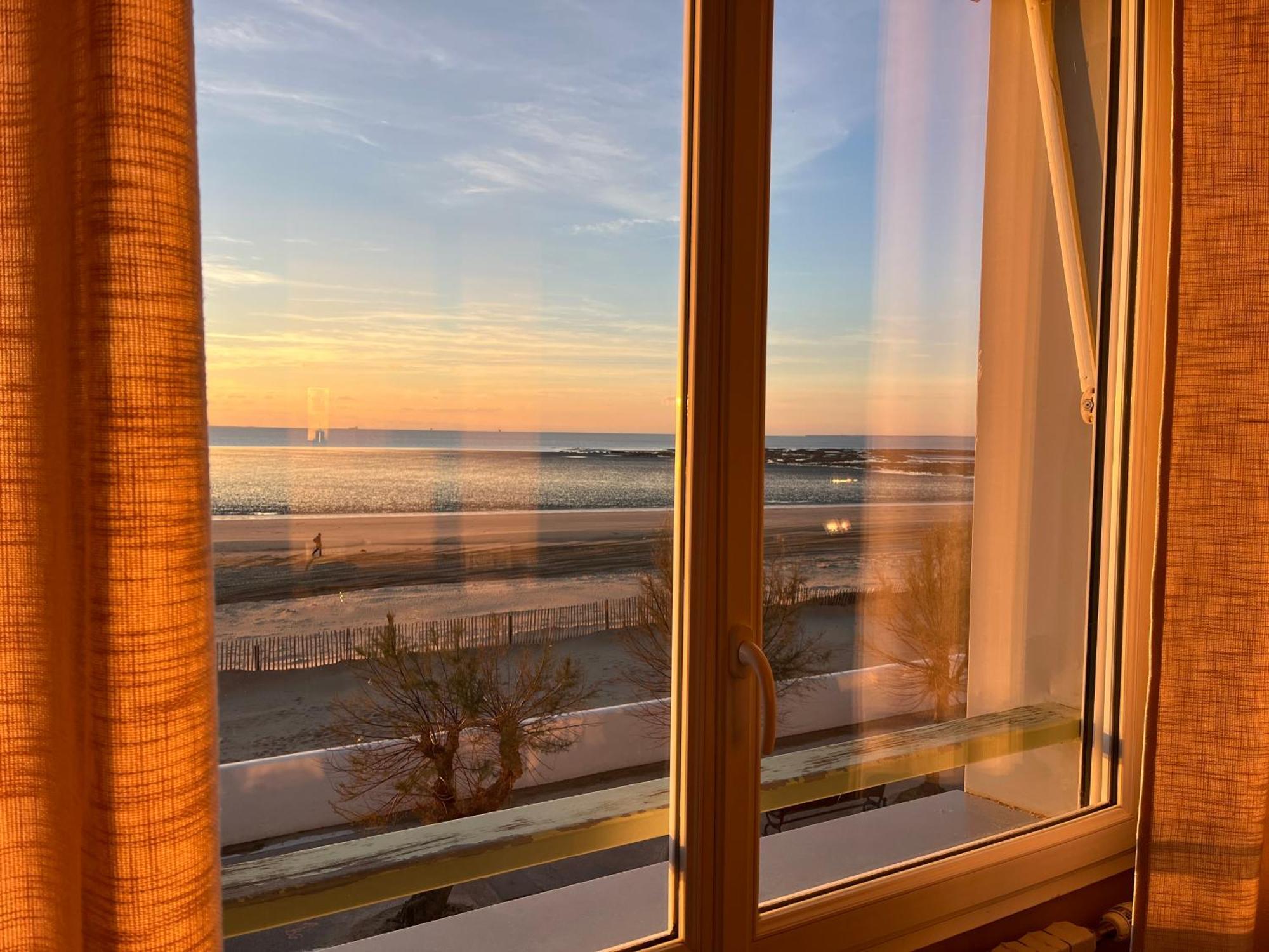 Acadie Saint Victor - Hotel Restaurant - Face Mer - Chatelaillon Plage Kültér fotó