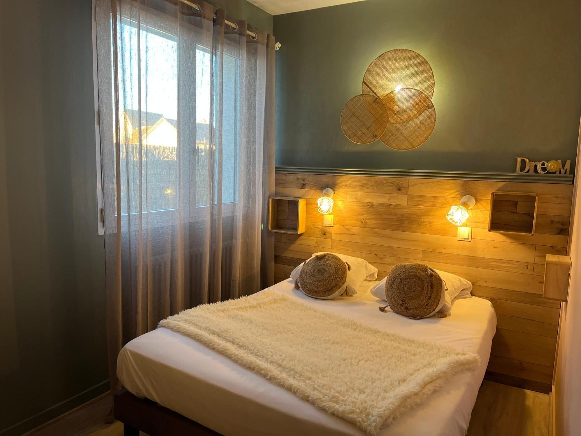 Acadie Saint Victor - Hotel Restaurant - Face Mer - Chatelaillon Plage Kültér fotó